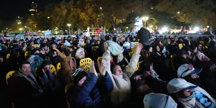 Más de 140 mil hinchas ya alentaron a la Selección en los Fan Fest organizados por la Ciudad