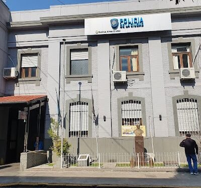 Detuvieron a un hombre por intentar robar mercadería en un comercio de Balvanera